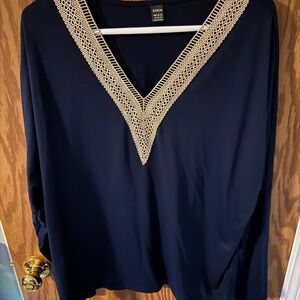 SHEIN Navy V-Neck Tunic with Cream Crochet Trim